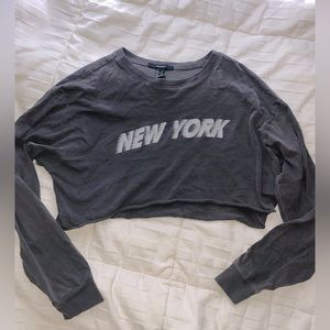 Forever 21 New York Grey Cropped Top 🪐🪐🪐